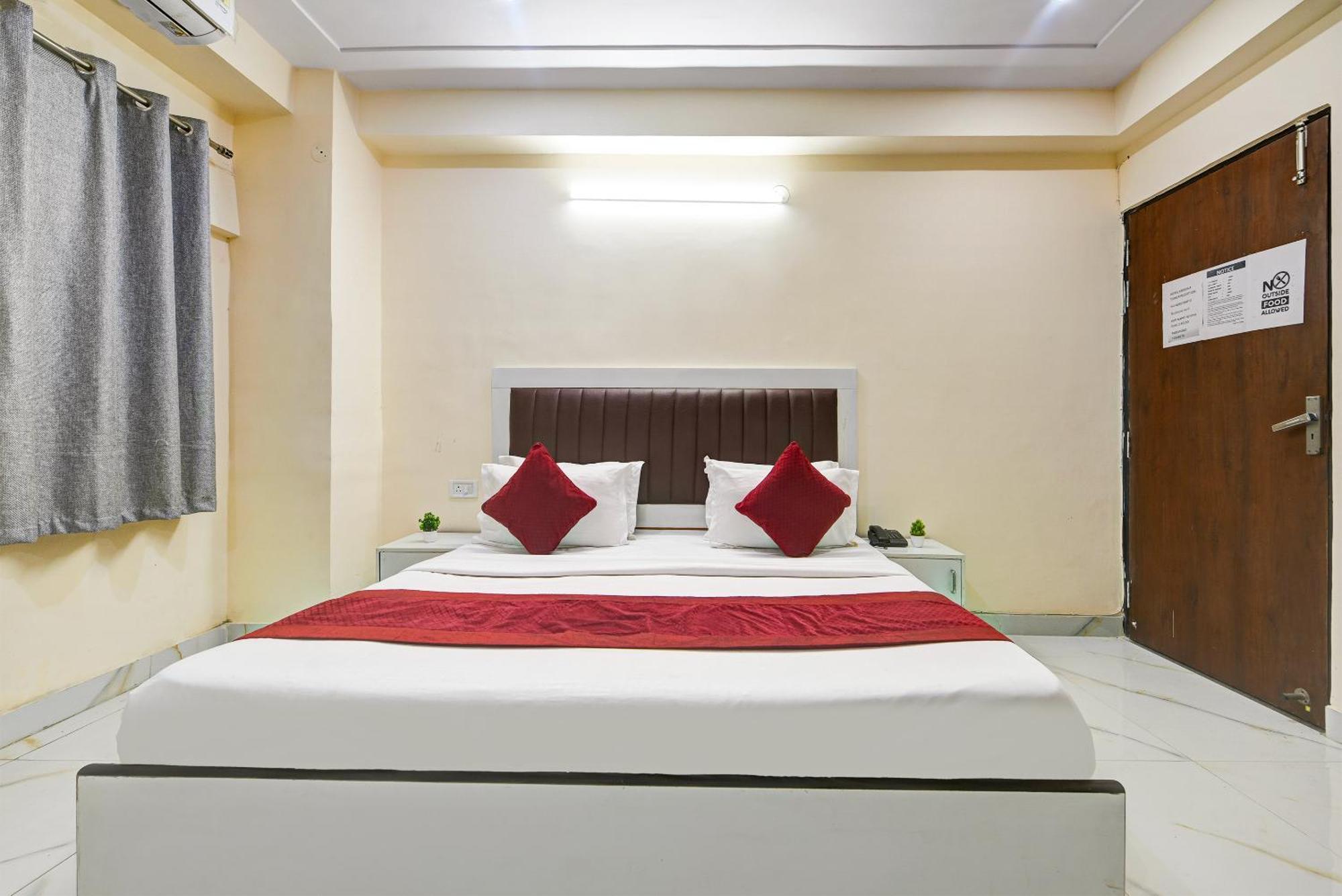 Hotel Krishna Tower Delhi Kültér fotó